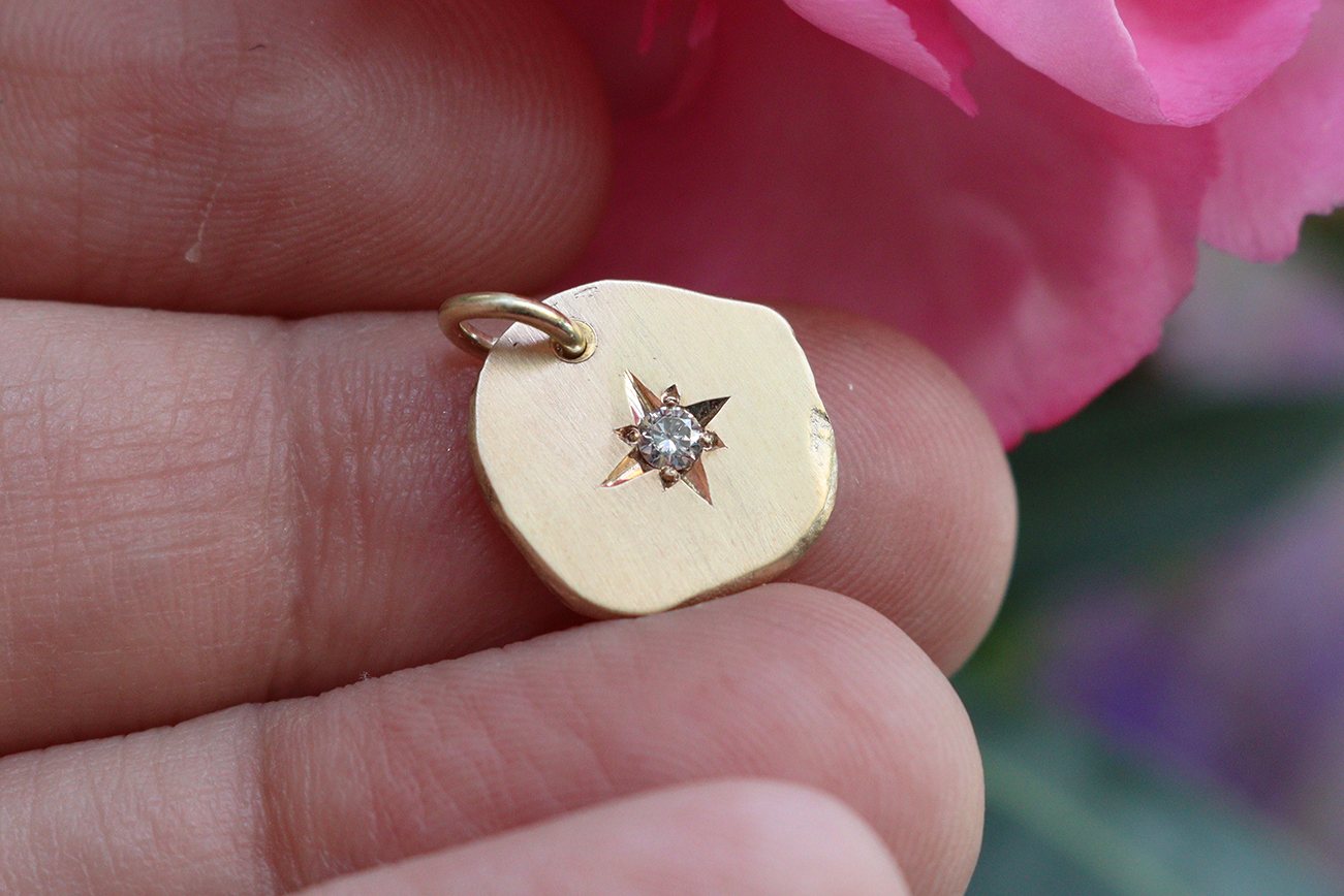 Star Set Diamond in Solid 14K Gold