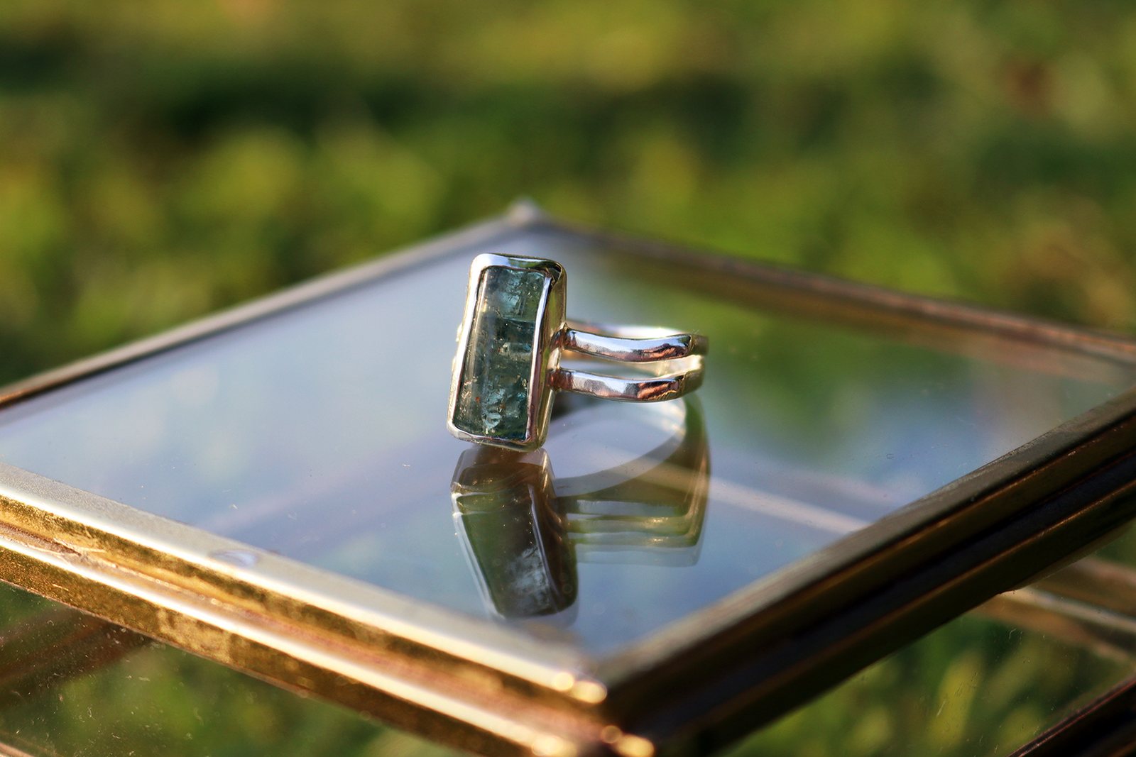 Aquamarine and Sterling Silver ring view 3