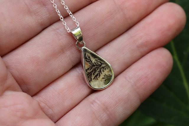 Pear Shaped Dendritic Agate Necklace