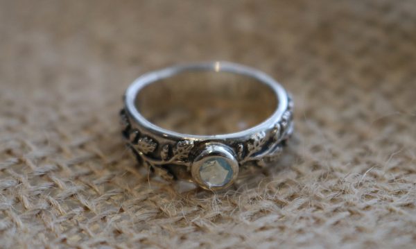 Leaf Green Ring