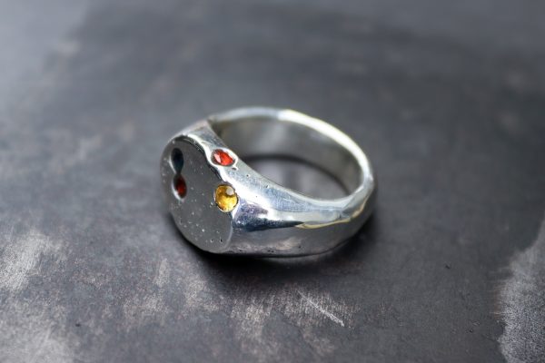 Casted Sapphire Signet Ring - Image 2